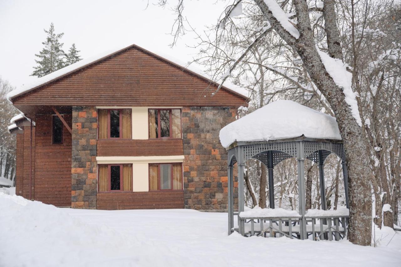 Apricot Aghveran Resort Екстер'єр фото