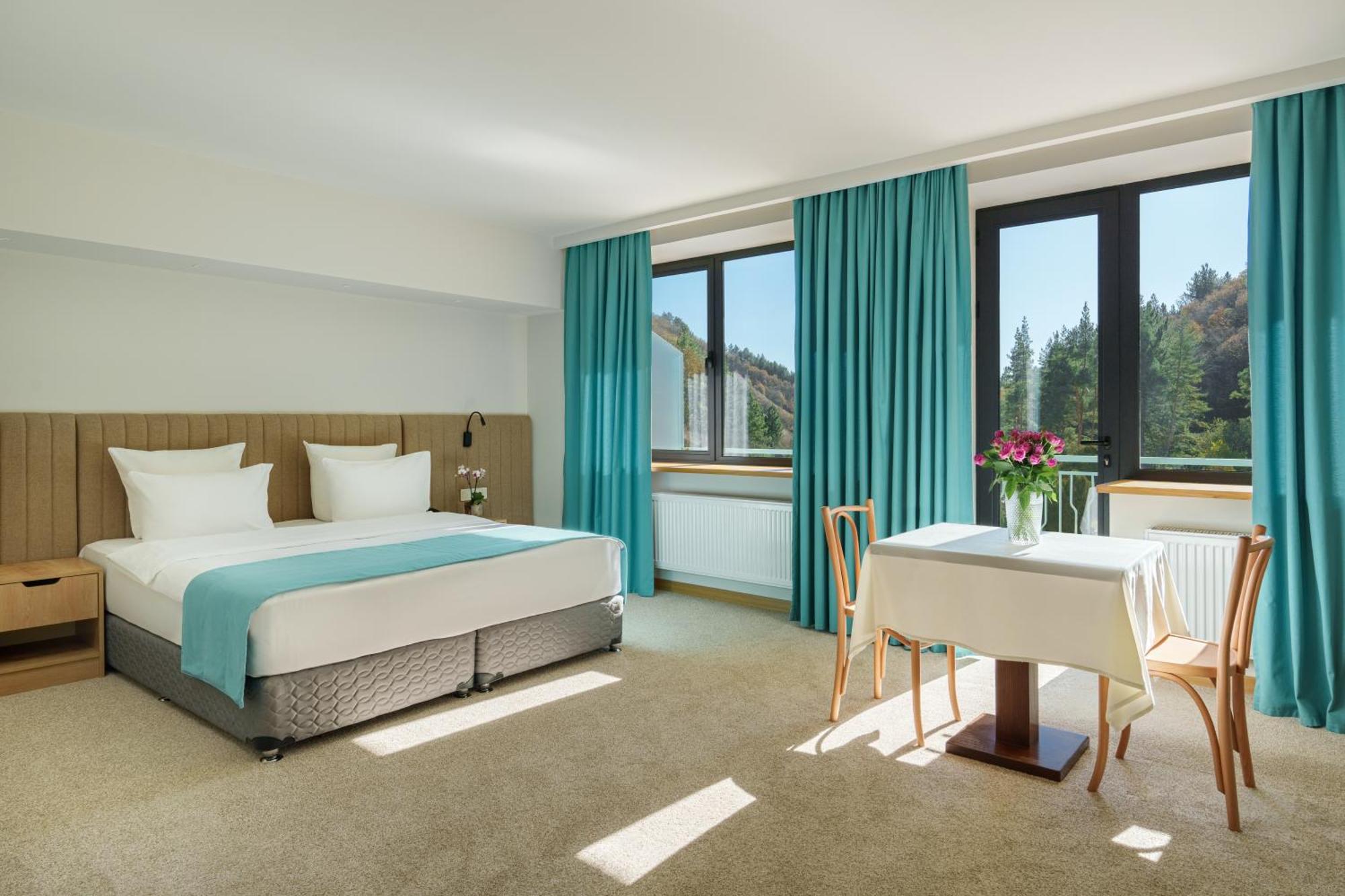 Apricot Aghveran Resort Екстер'єр фото