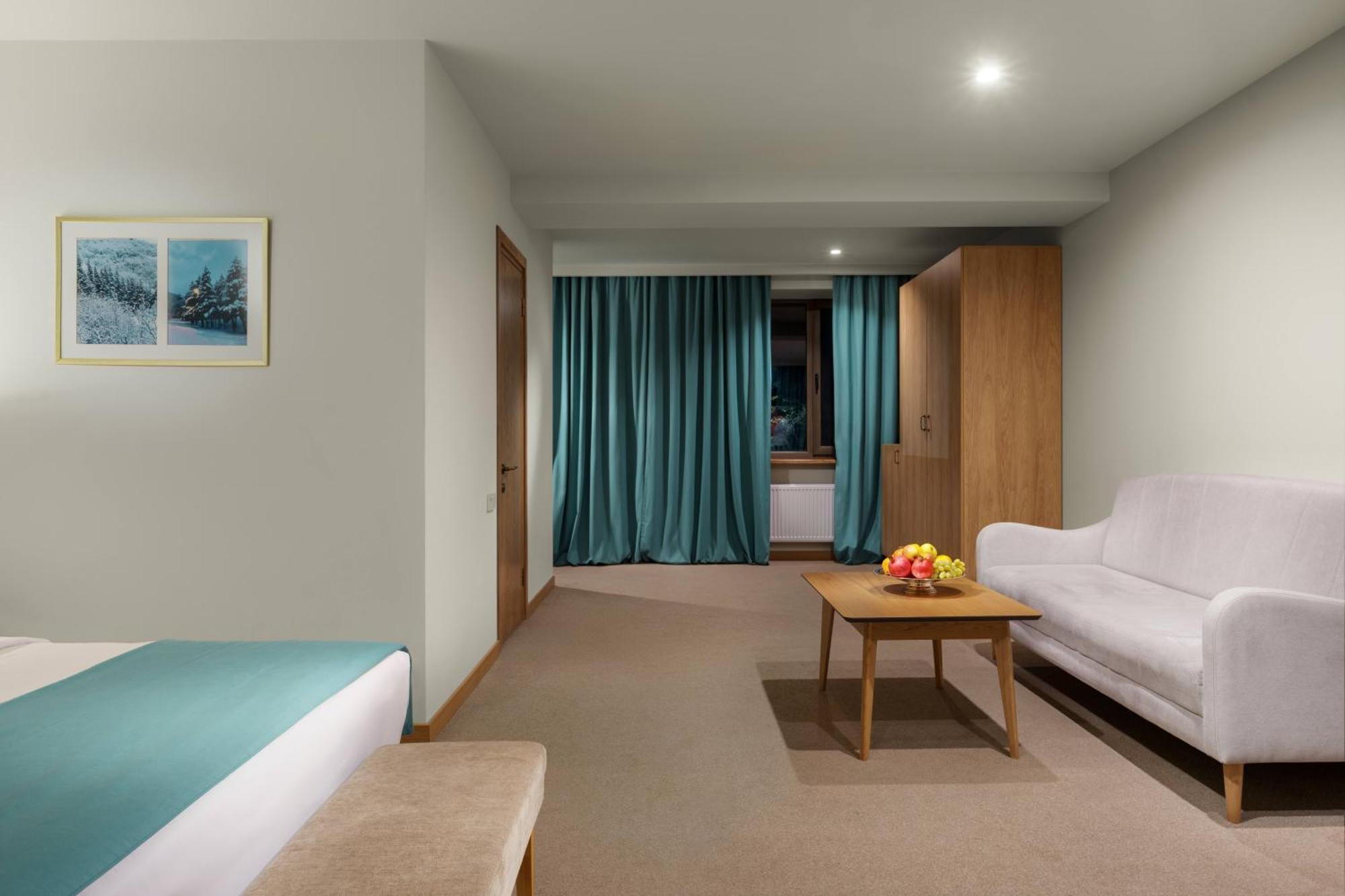Apricot Aghveran Resort Екстер'єр фото
