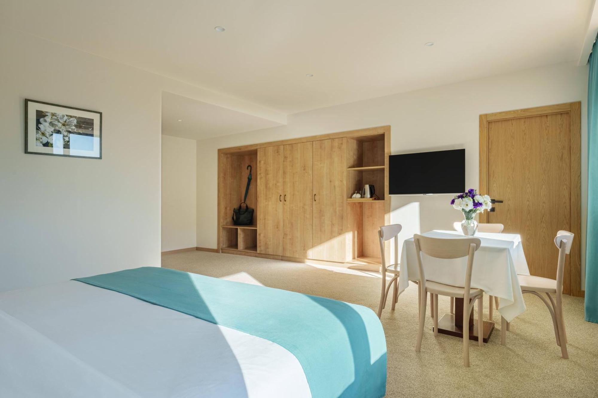 Apricot Aghveran Resort Екстер'єр фото