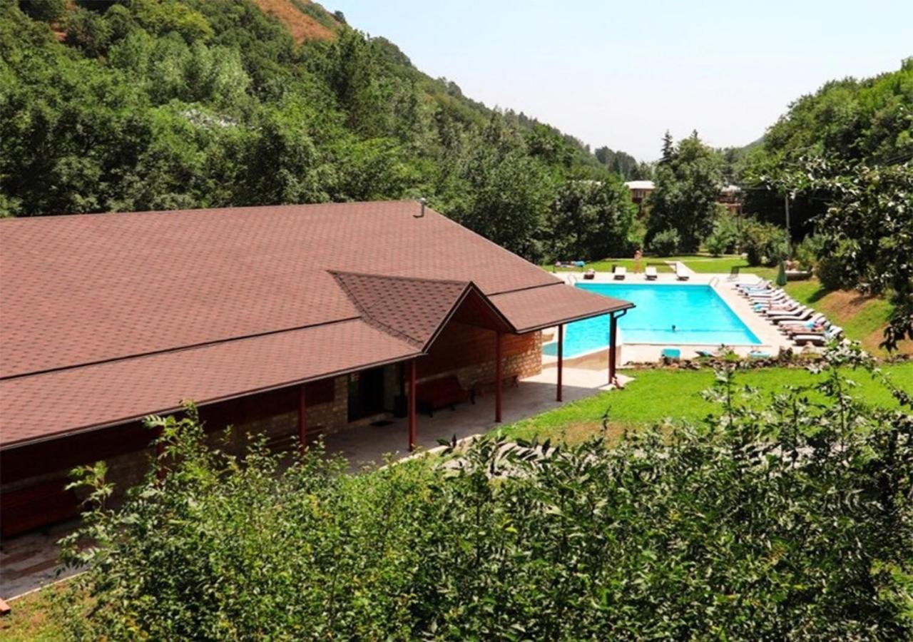 Apricot Aghveran Resort Екстер'єр фото
